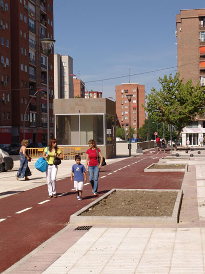 Aparcamiento subterrÃ¡neo para residentes en Calle Grecia. Fuenlabrada.